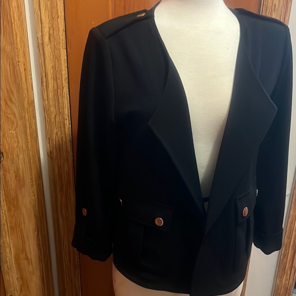 Black Blazer with Notched Lapels and Three-Quarter Sleeves
